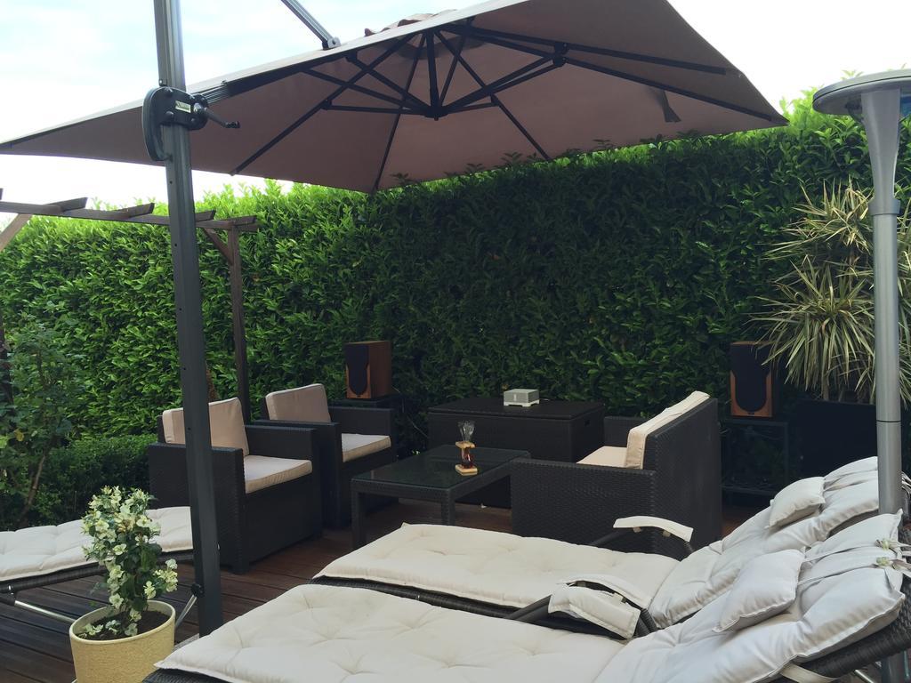L'Orangerie Bed & Breakfast Bellerive sur Allier Bagian luar foto