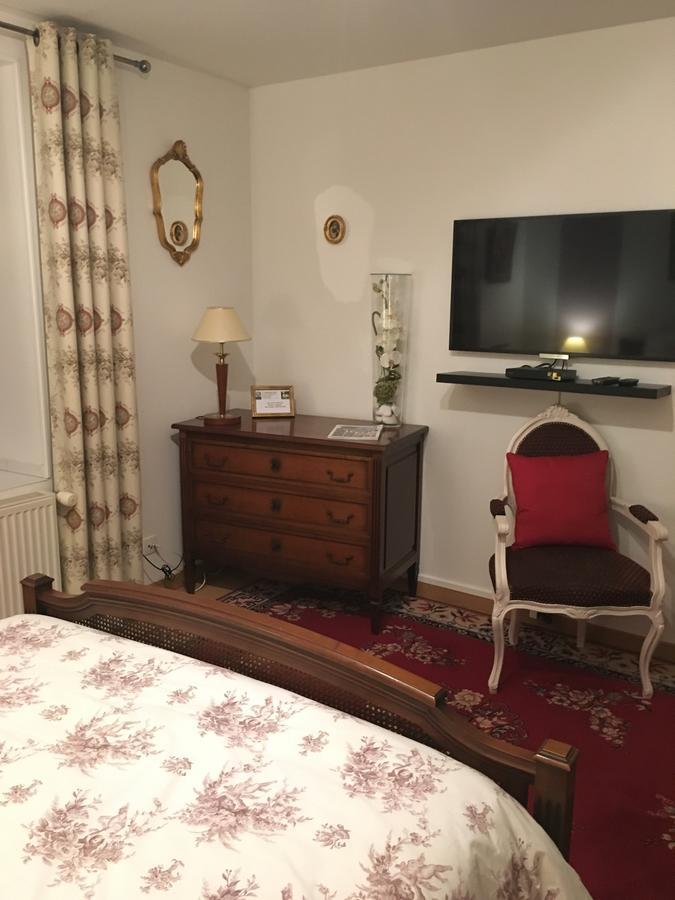 L'Orangerie Bed & Breakfast Bellerive sur Allier Bagian luar foto